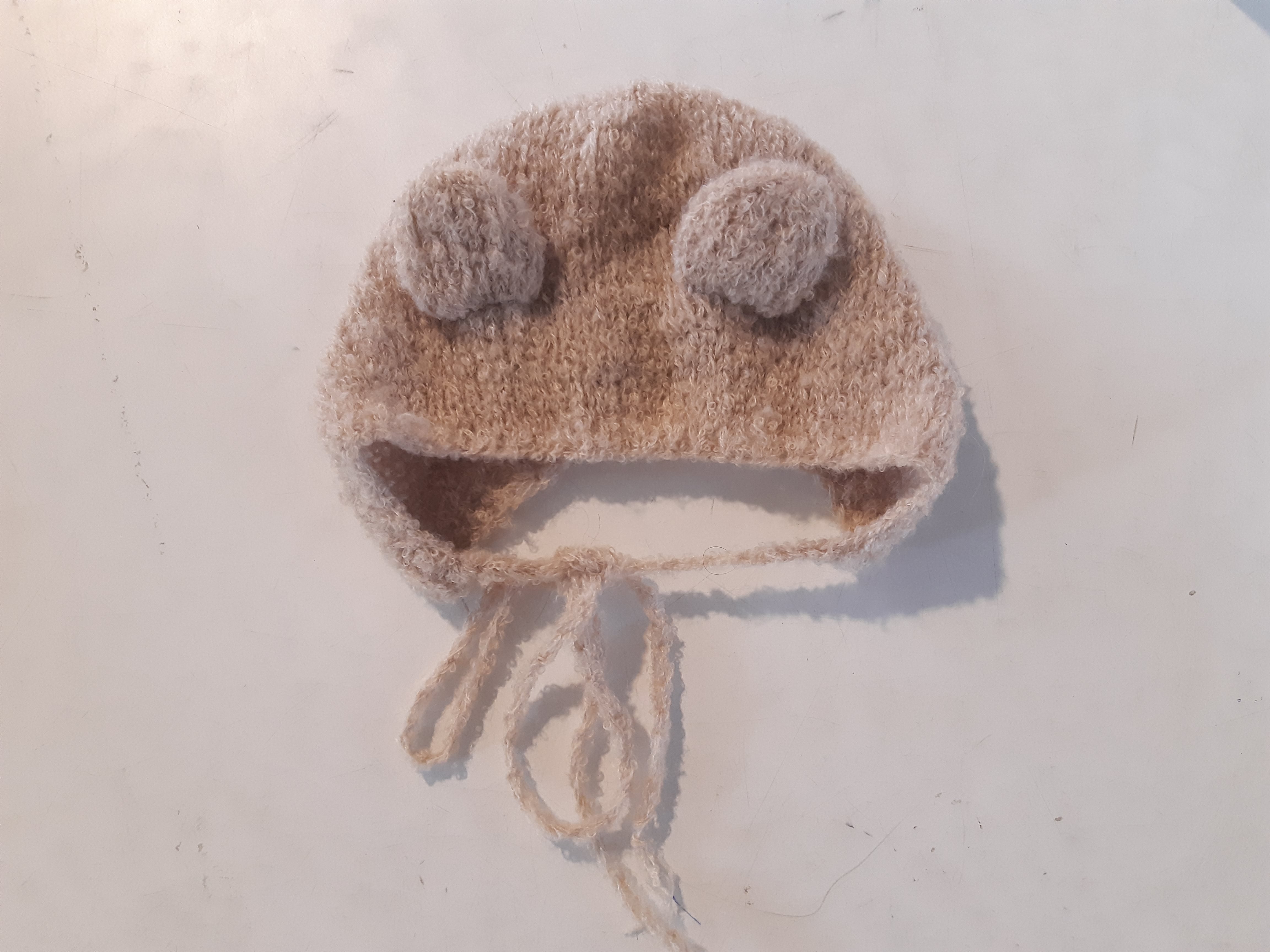Rental - Woolen hat