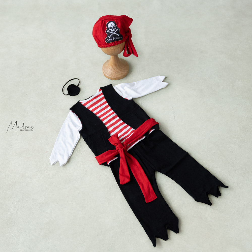 Pirate Outfit V0.1 | 9 to 12 Month
