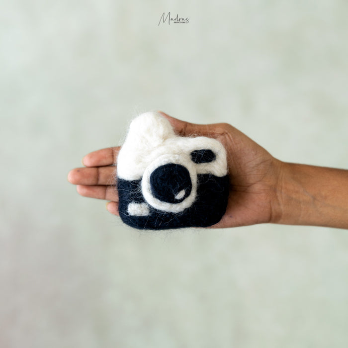 Rental - Felt Camera
