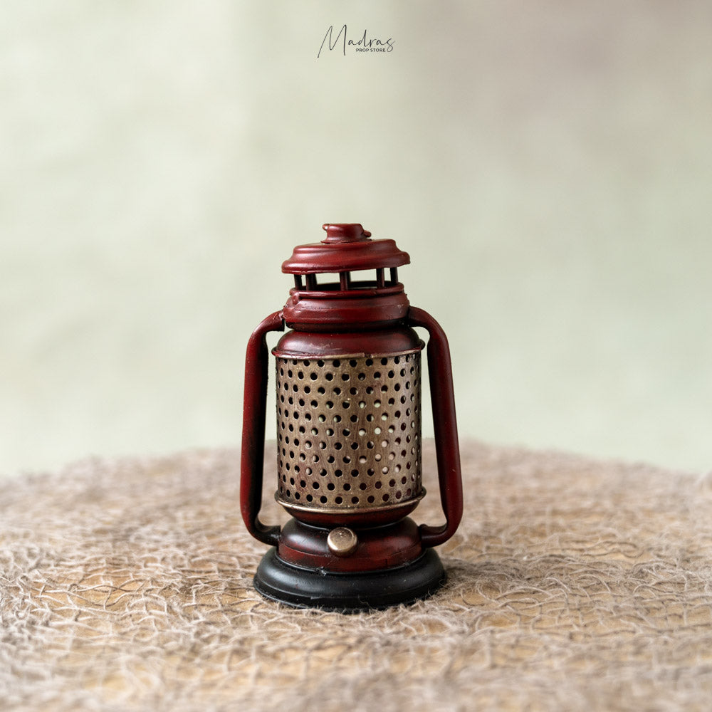 Rental - Vintage Lantern