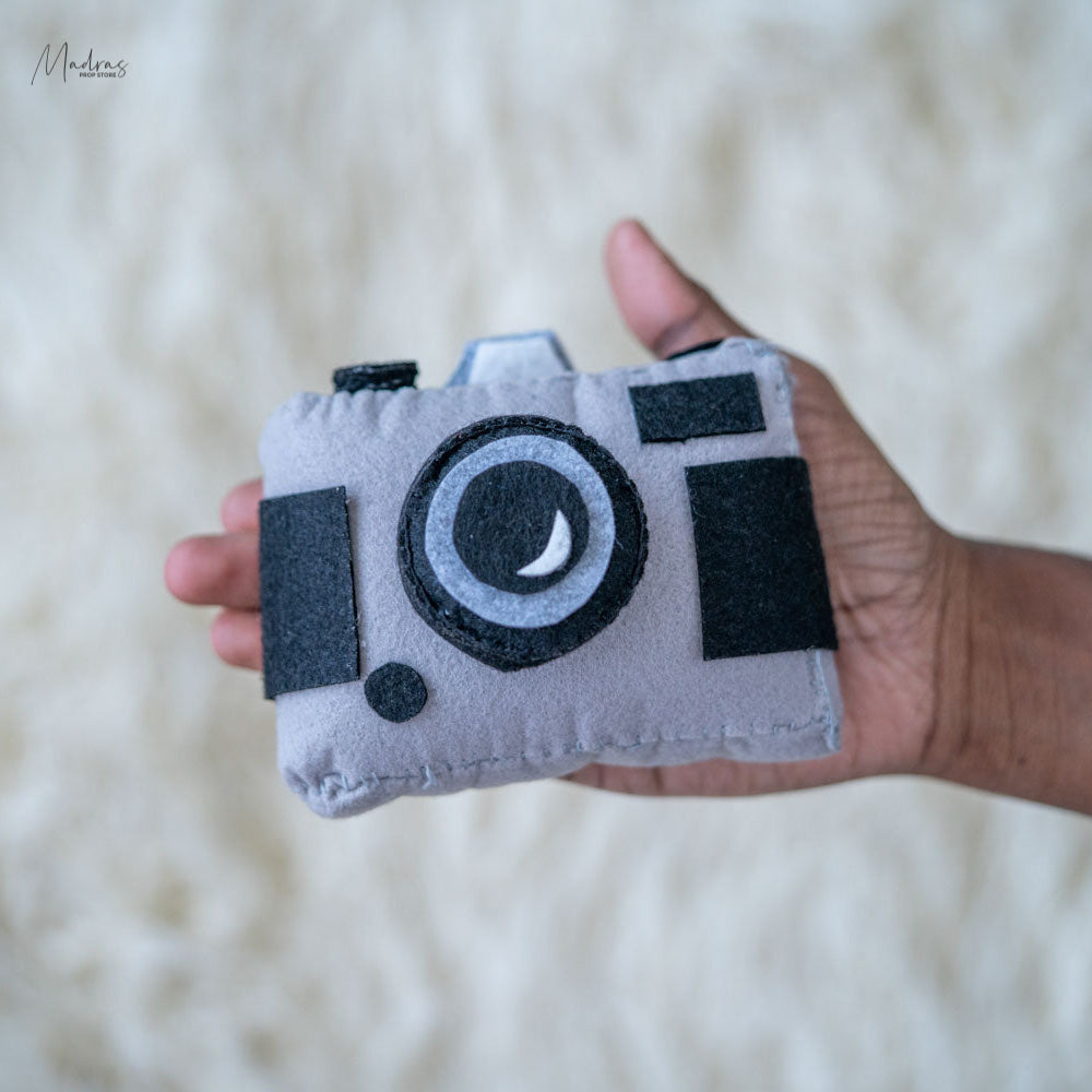 Rental - Camera Toy