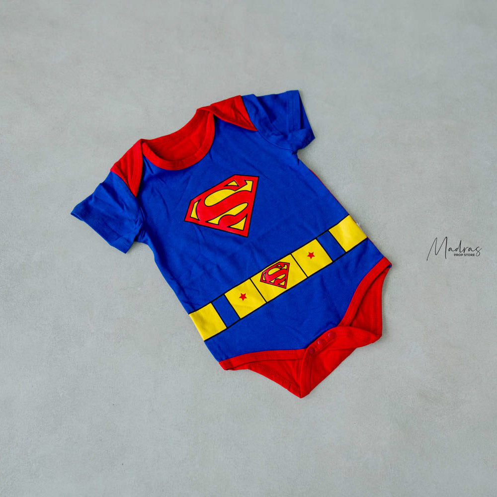 Rental - Superman Outfit