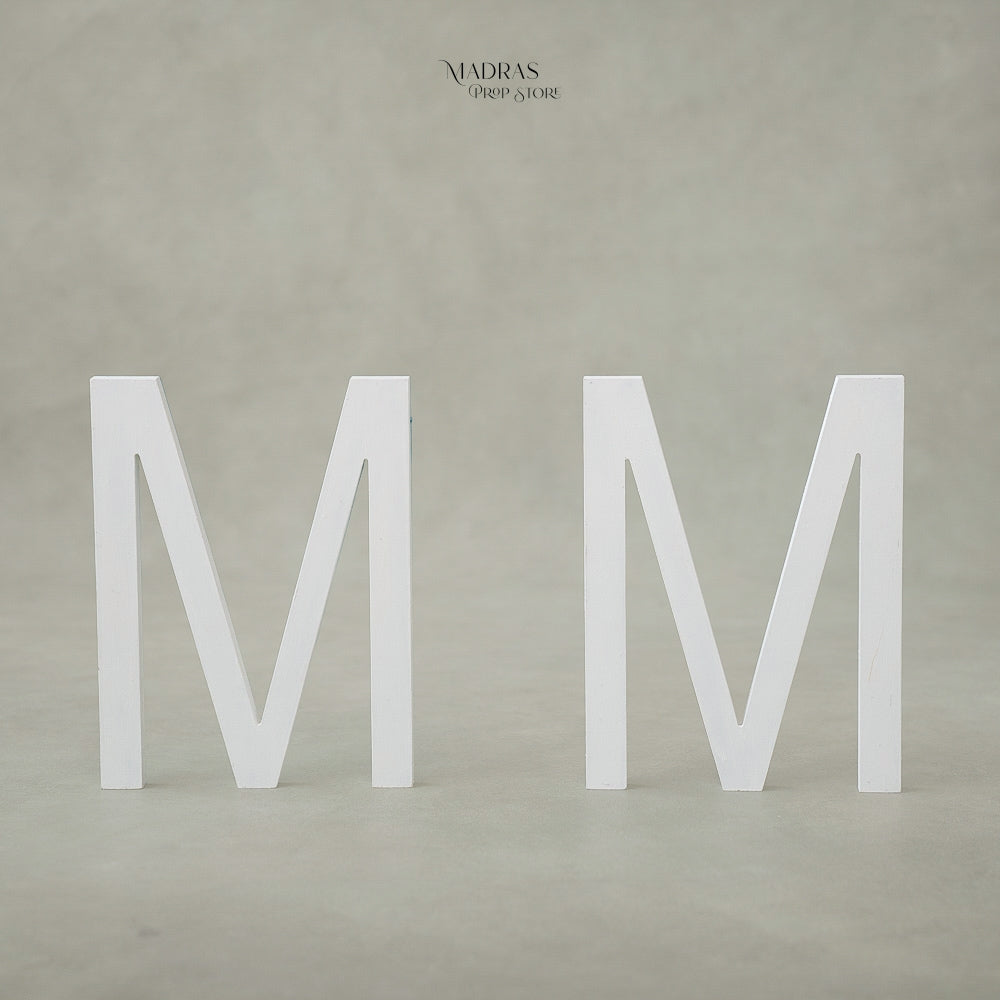 Rental - MOM Moment prop Set OF 2