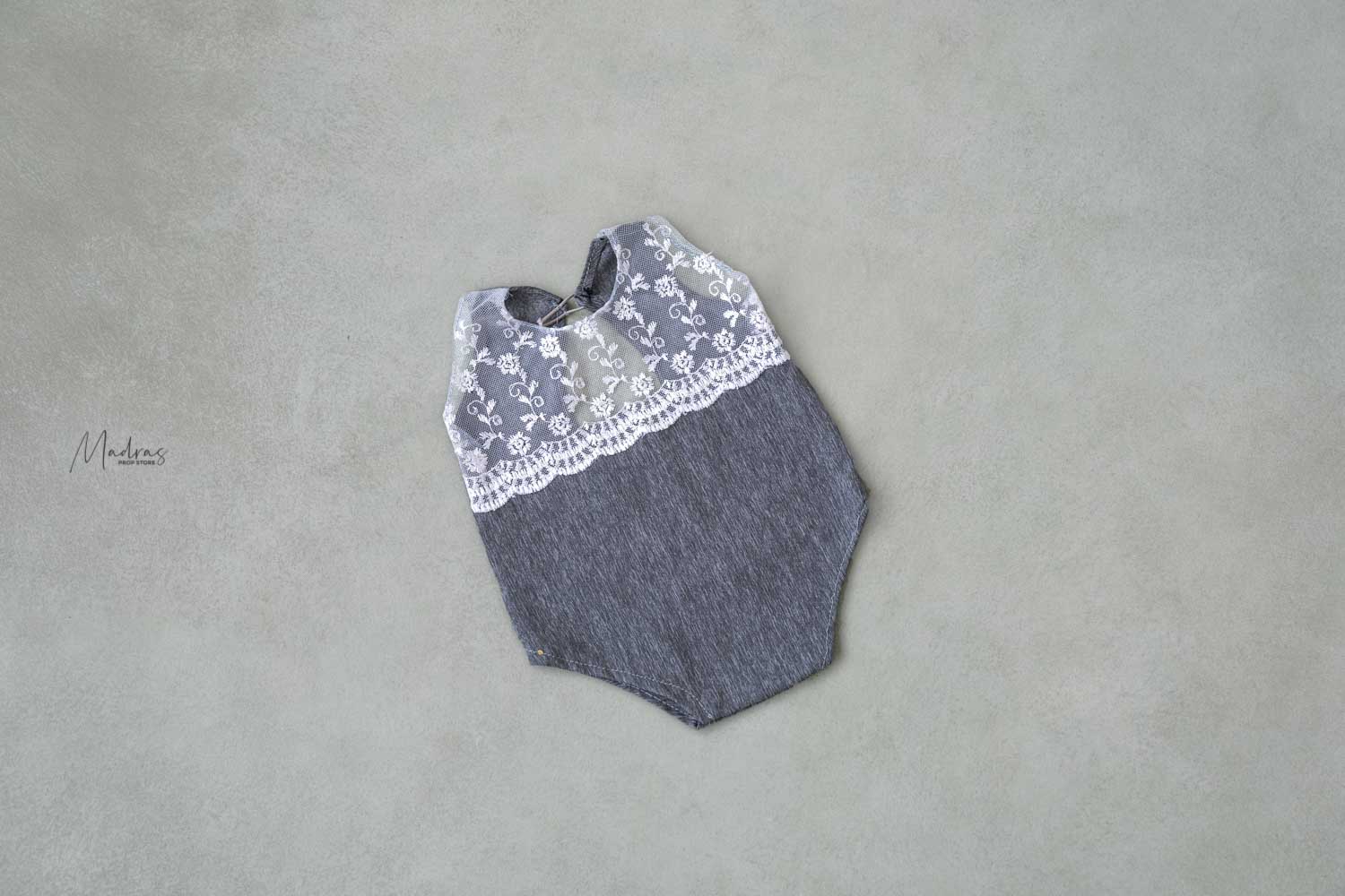 Rental - Grey Romper With Bow