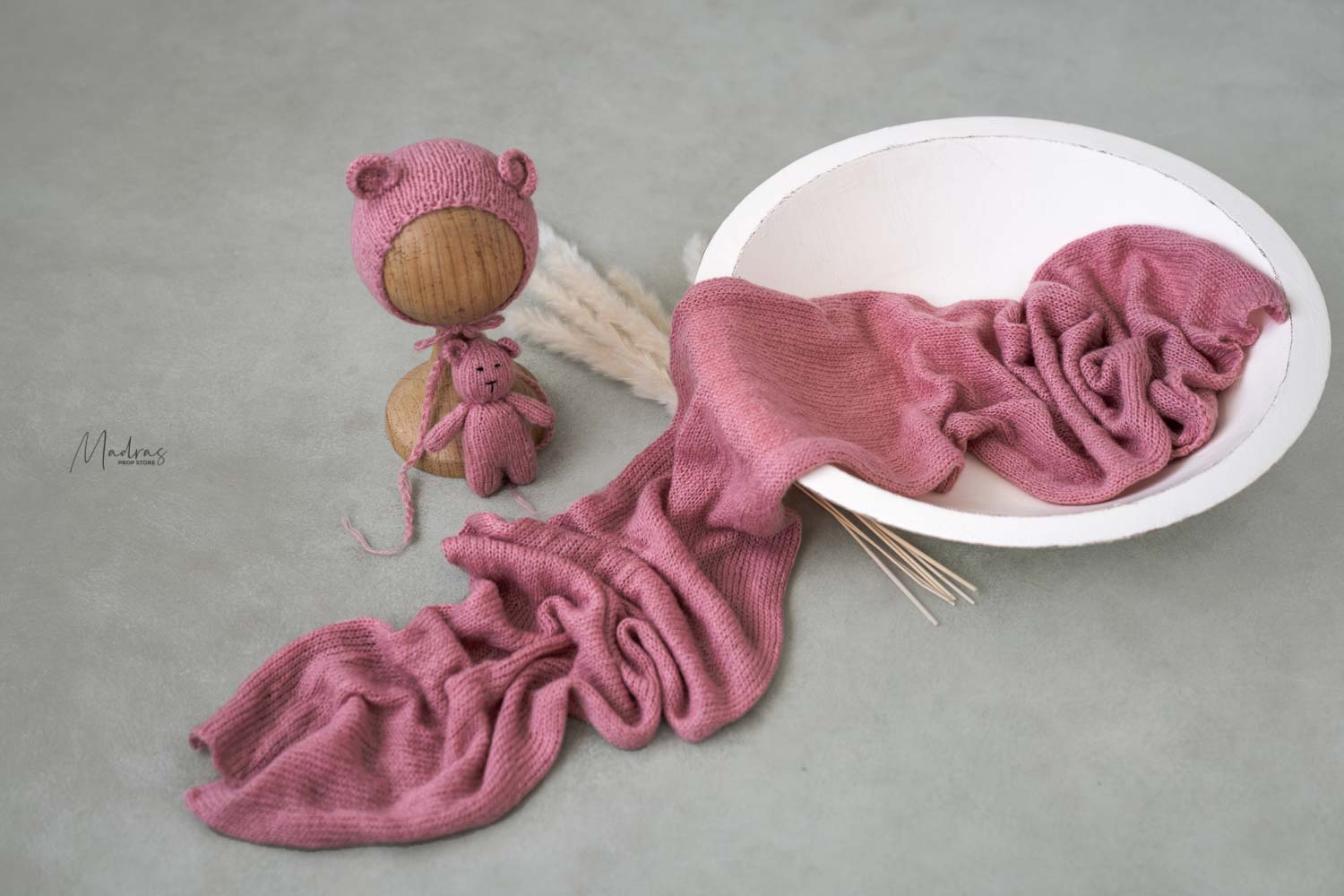 Rental - Soft Knitted Wrap Toy Hat Set