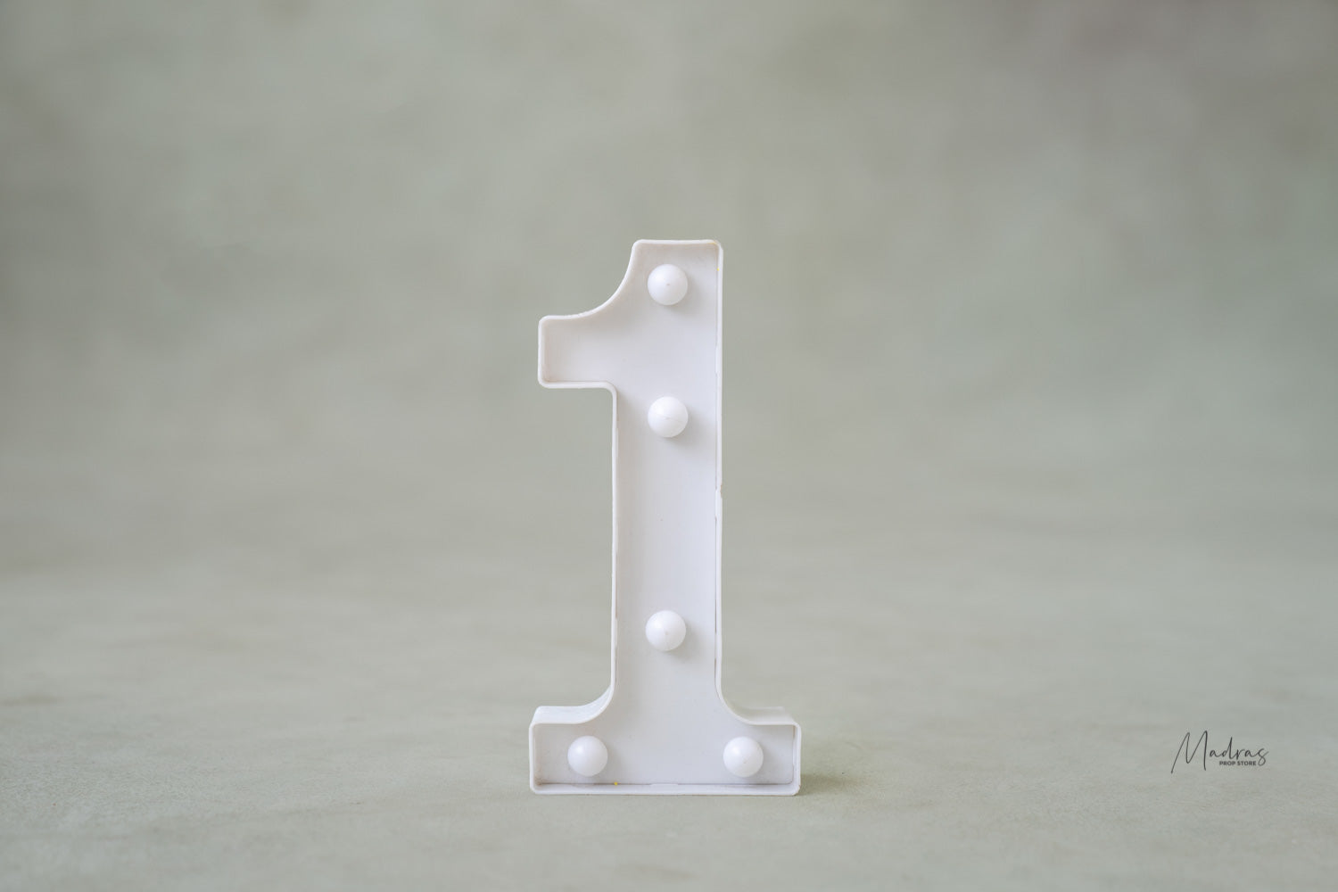 Rental - Numbers LED lights - 1