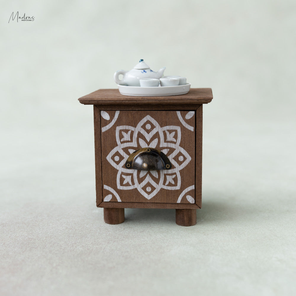Rental - Side Table