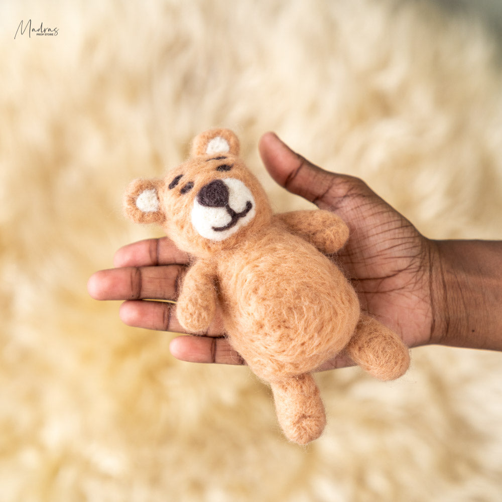 Rental - Felted Bear
