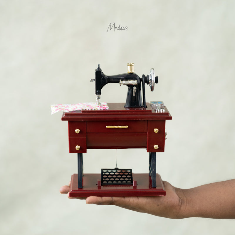 Rental - SEWING MACHINE