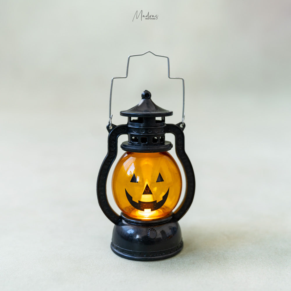 Rental - Halloween Lamp