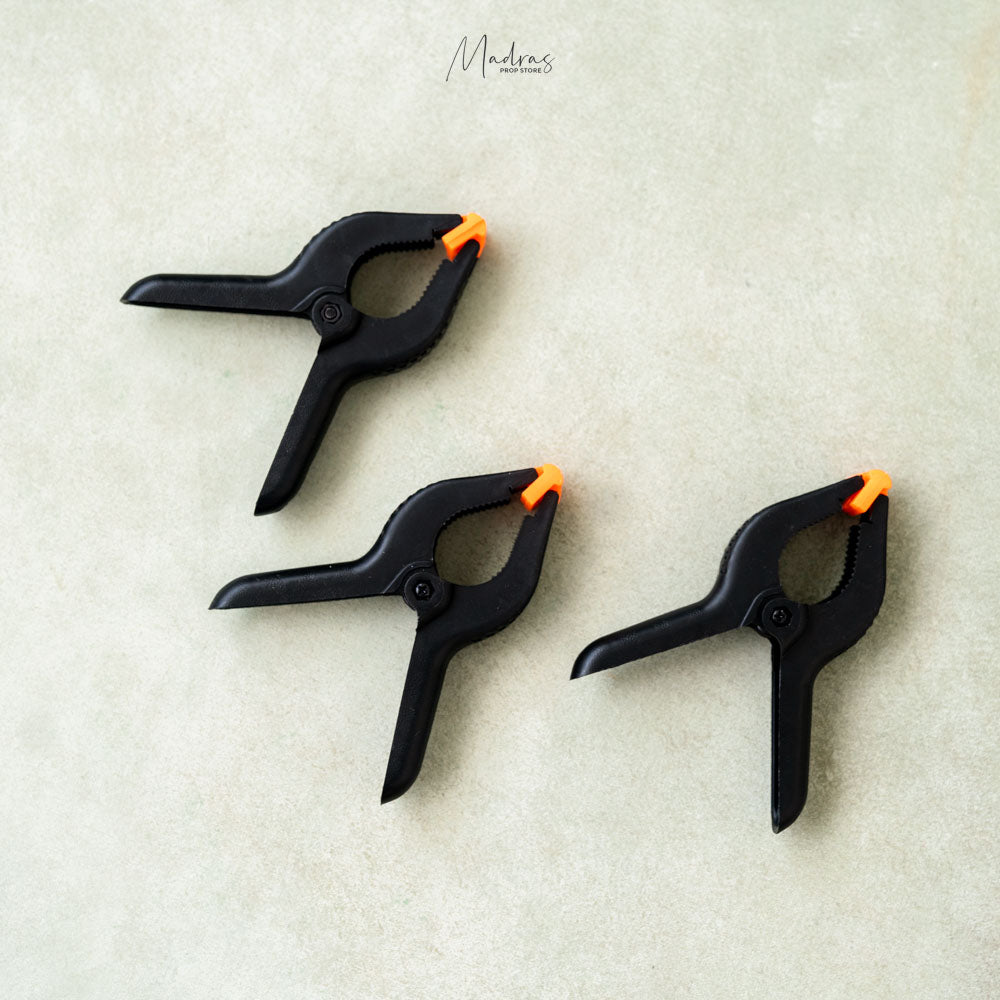 Rental - set of three Backdrop Clips