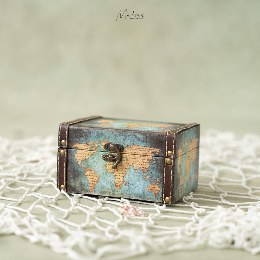 Rental - Treasure Case Type 4 (World Map)