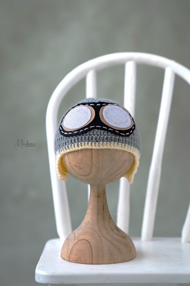 Rentals - Aviator cap for newborn