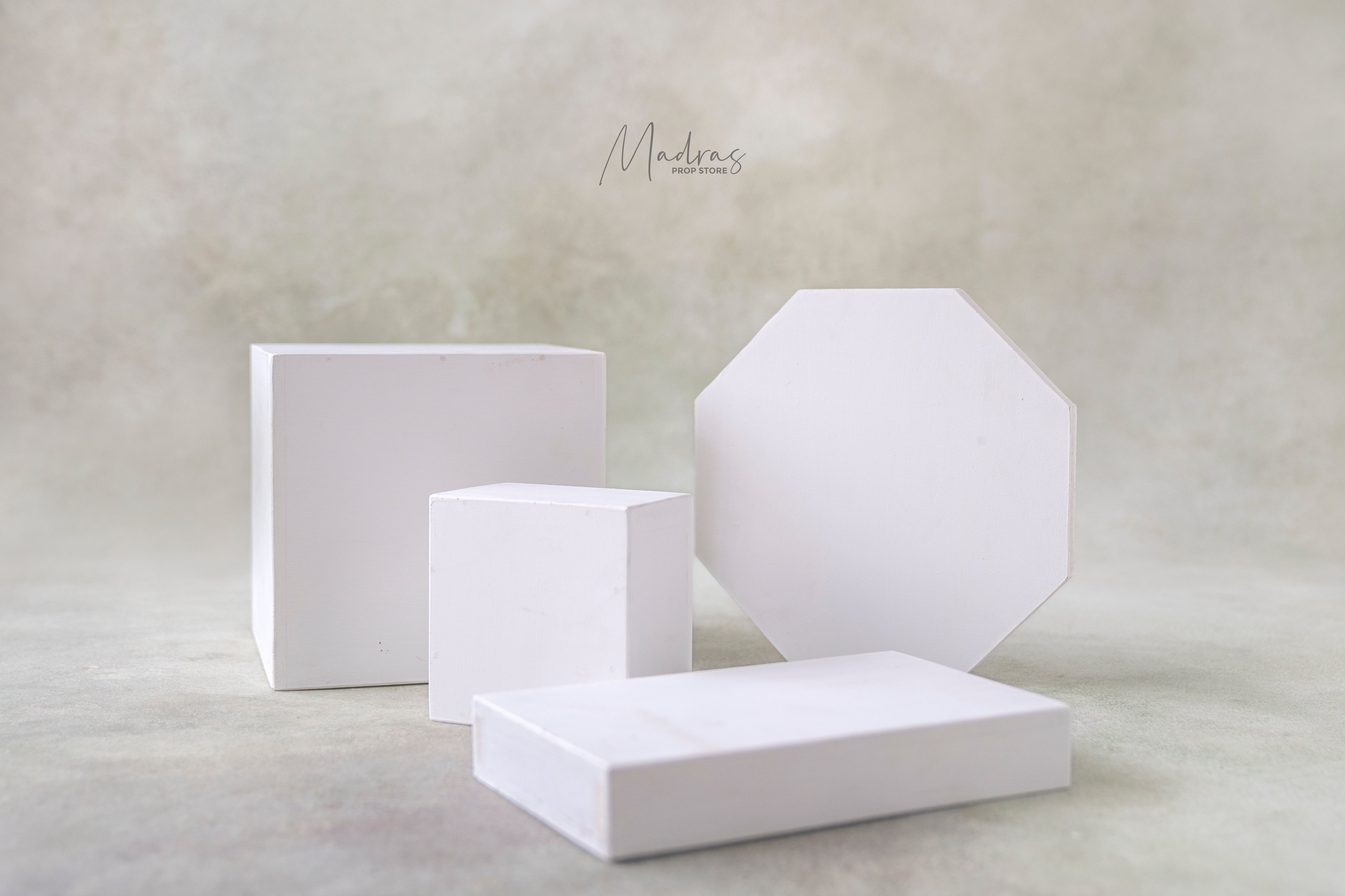 RENTAL- SHAPE BOXES