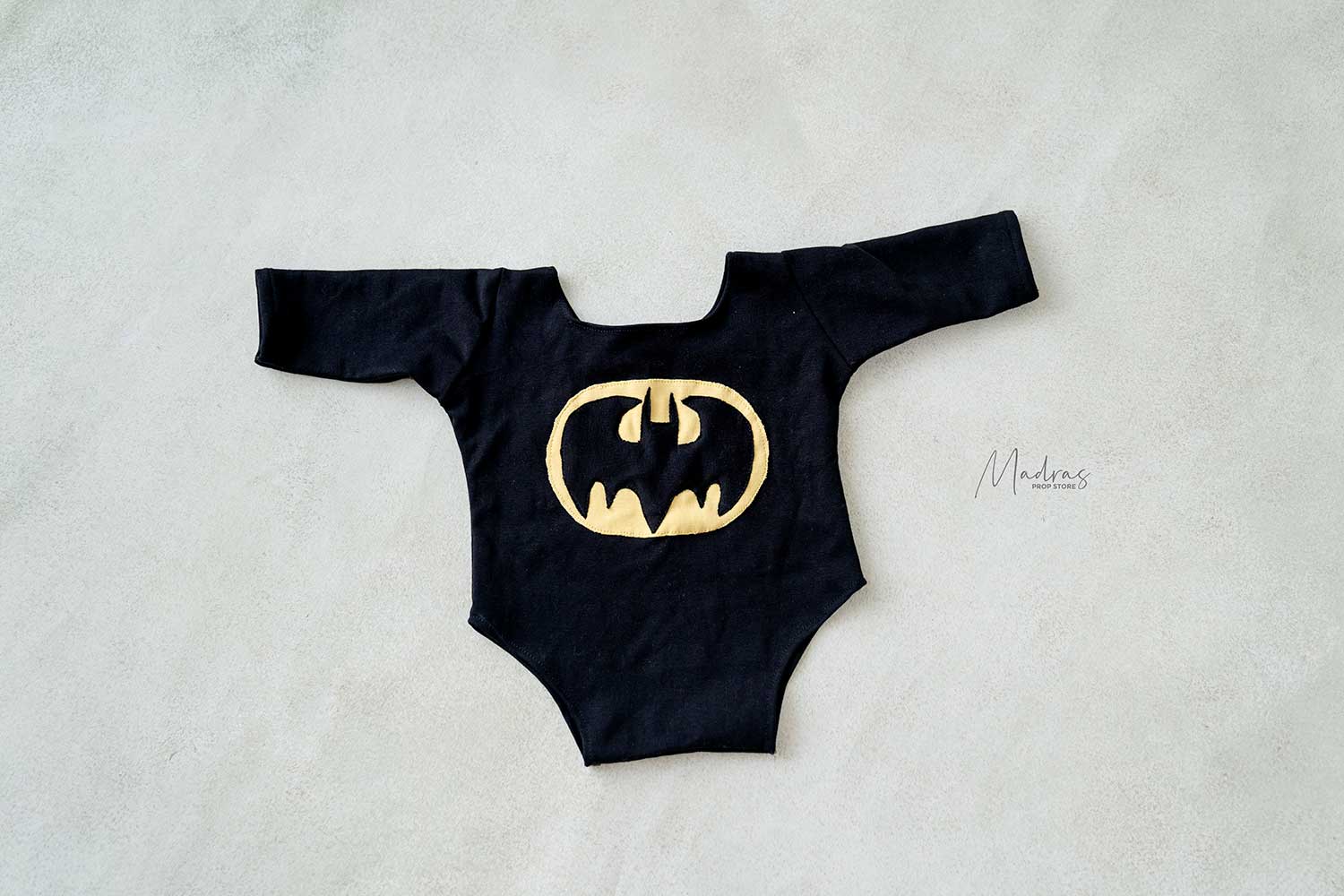 Batman Outfit (9 To 12 Months)