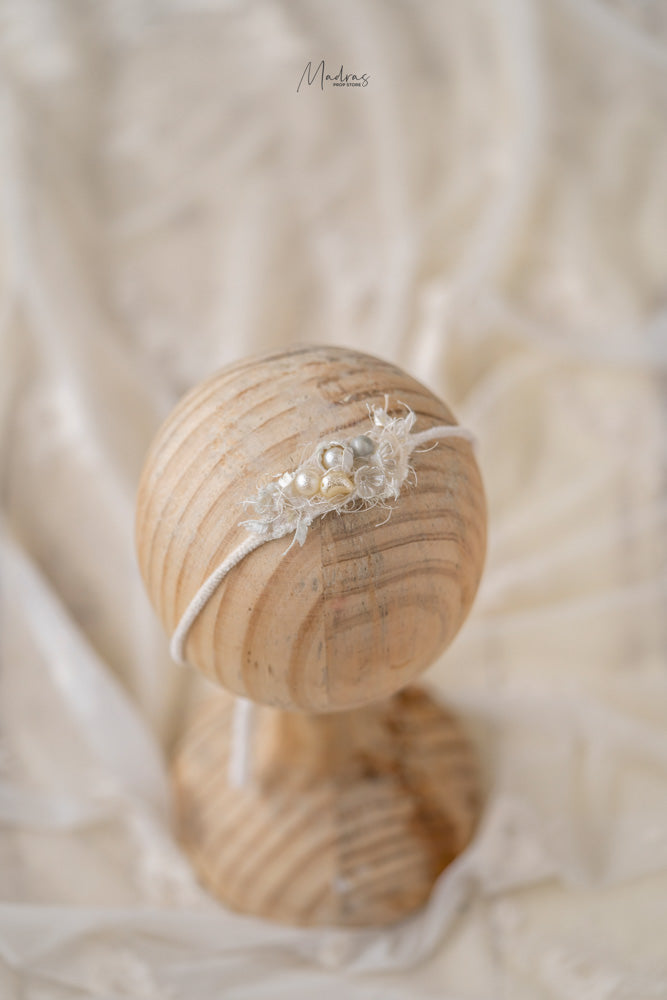 Rental - Dainty Headband