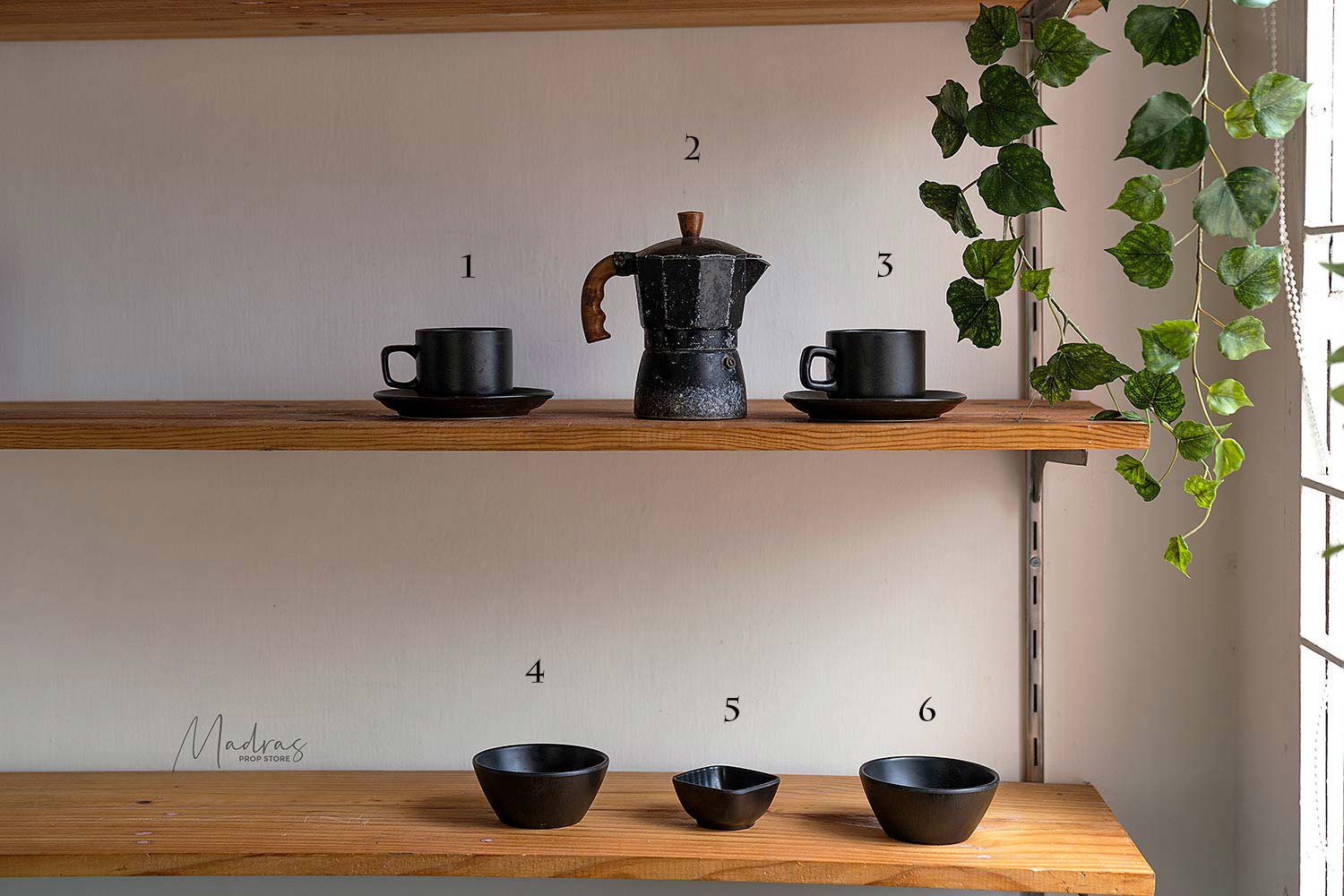 Rental - Woodware #01