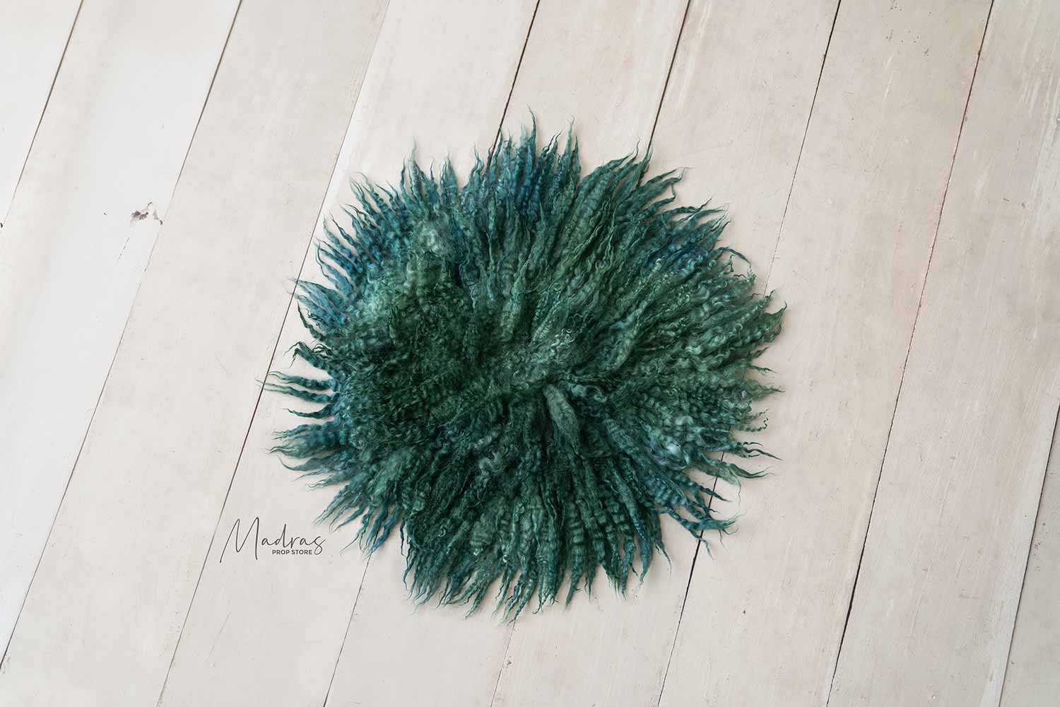 Rental - Curly Lamb Fur