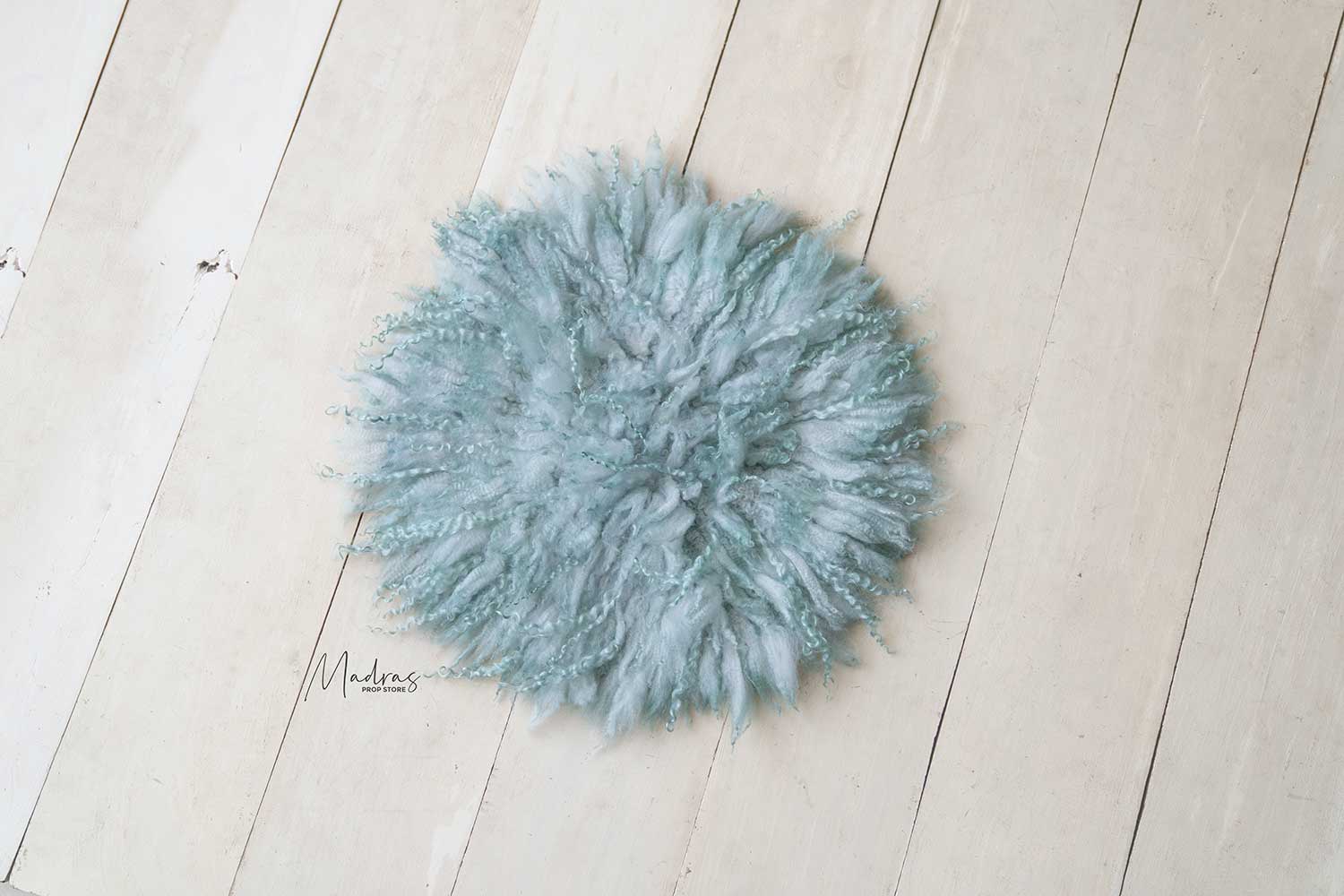 Rental - Curly Lamb Fur