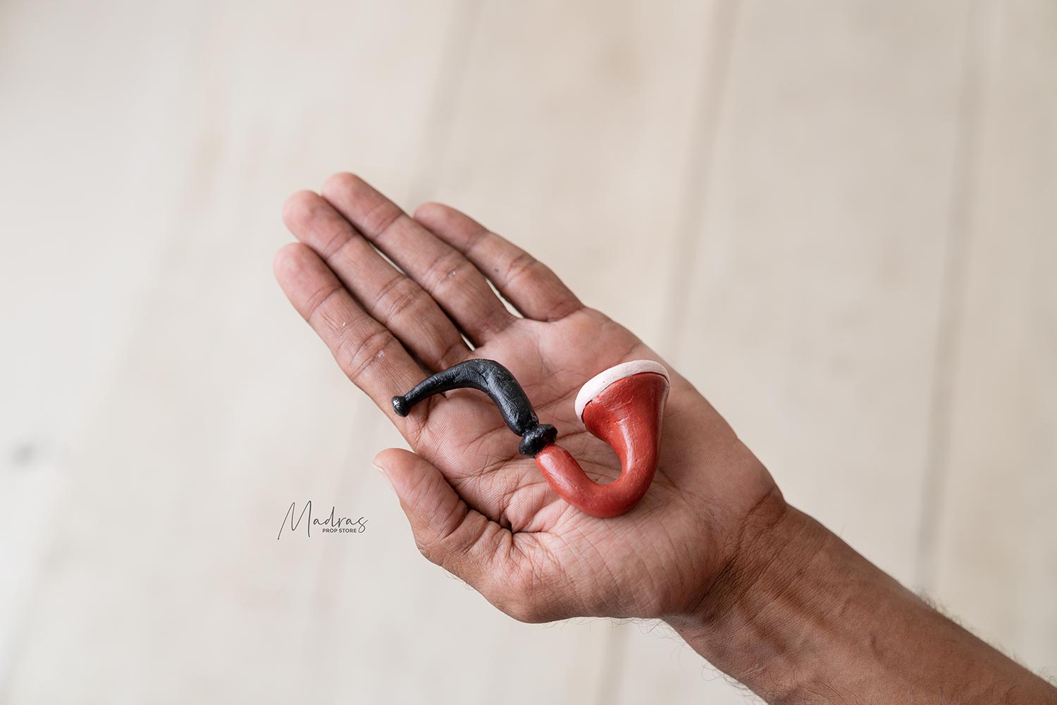 Rental - Smoking Pipe