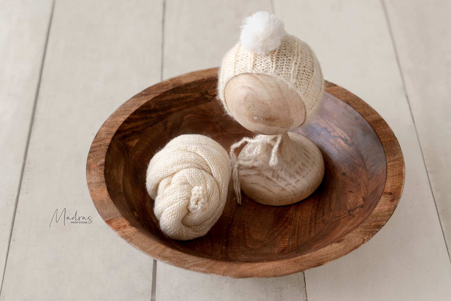 Rental - Cream Knotted Cap and Wrap