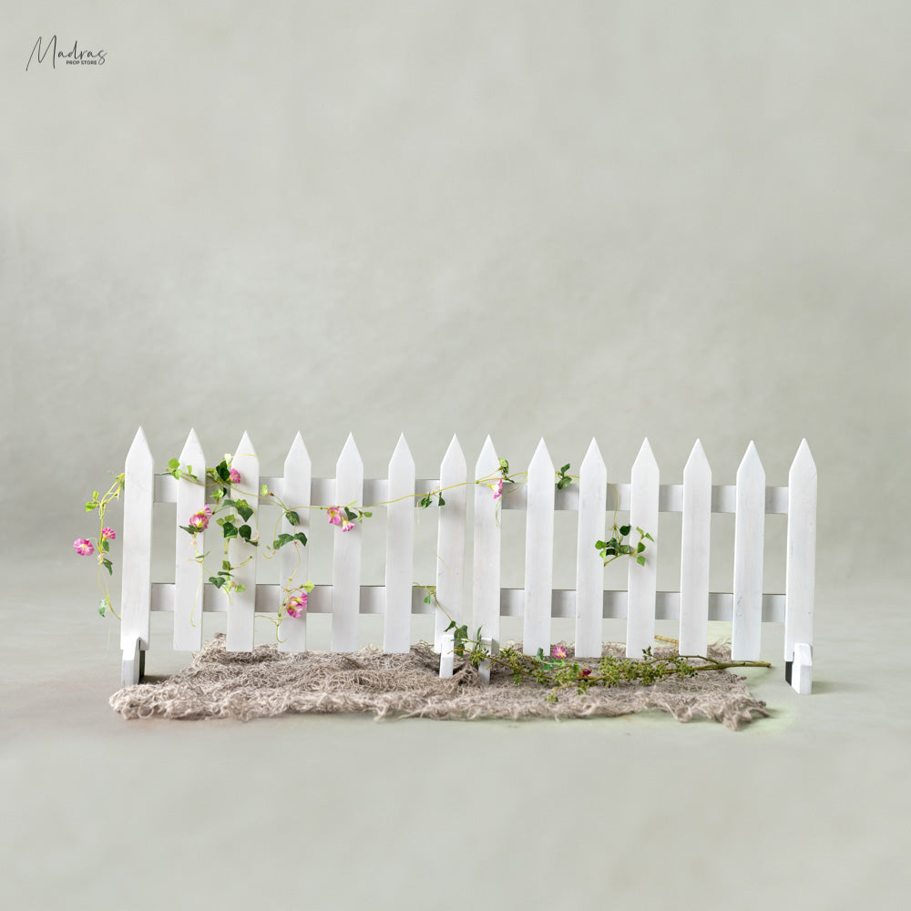Rental - Wooden Fence