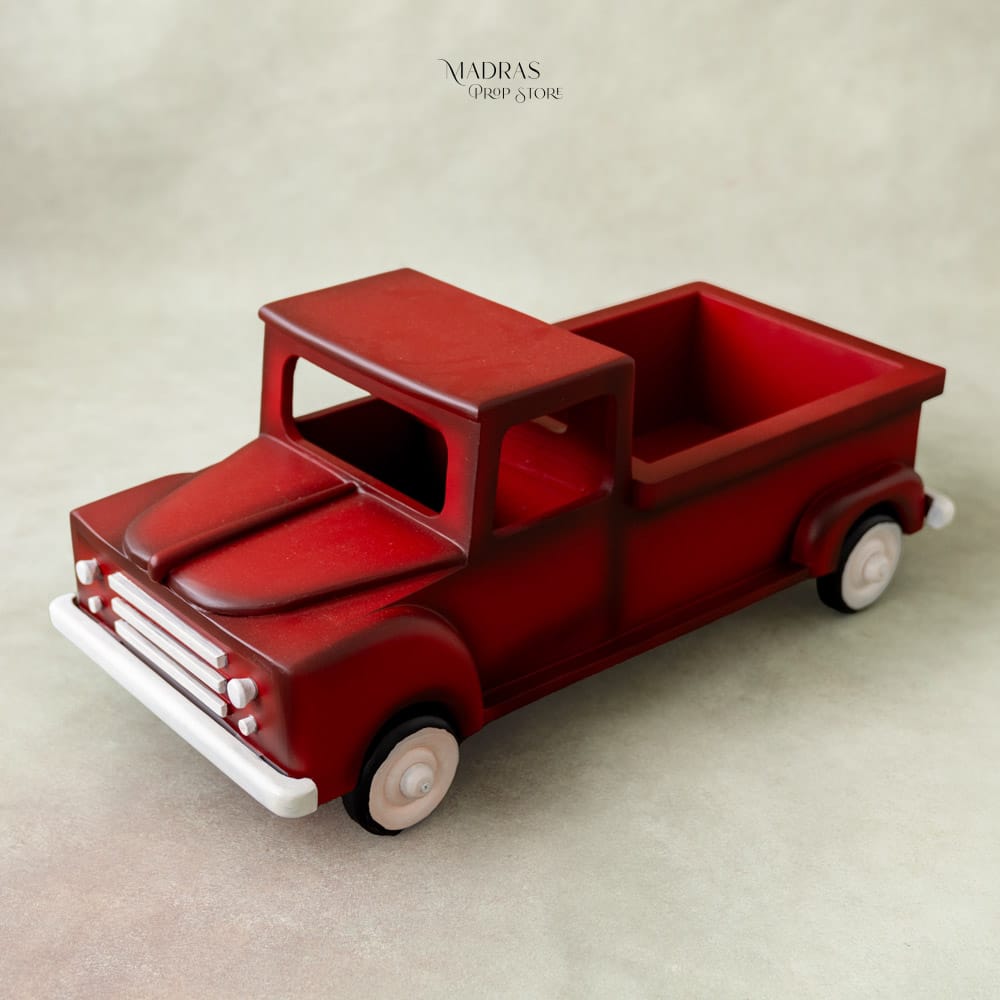 Rentals - Xmas Red Truck - Premium prop