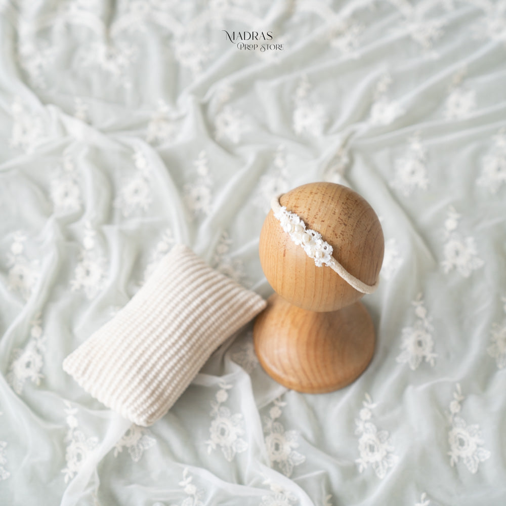 Rental - Victoria White Combo ( Newborn Pillow + HB )