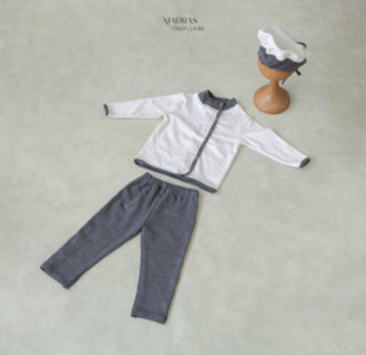 Rental - Master chef outfit 9 to 12 month