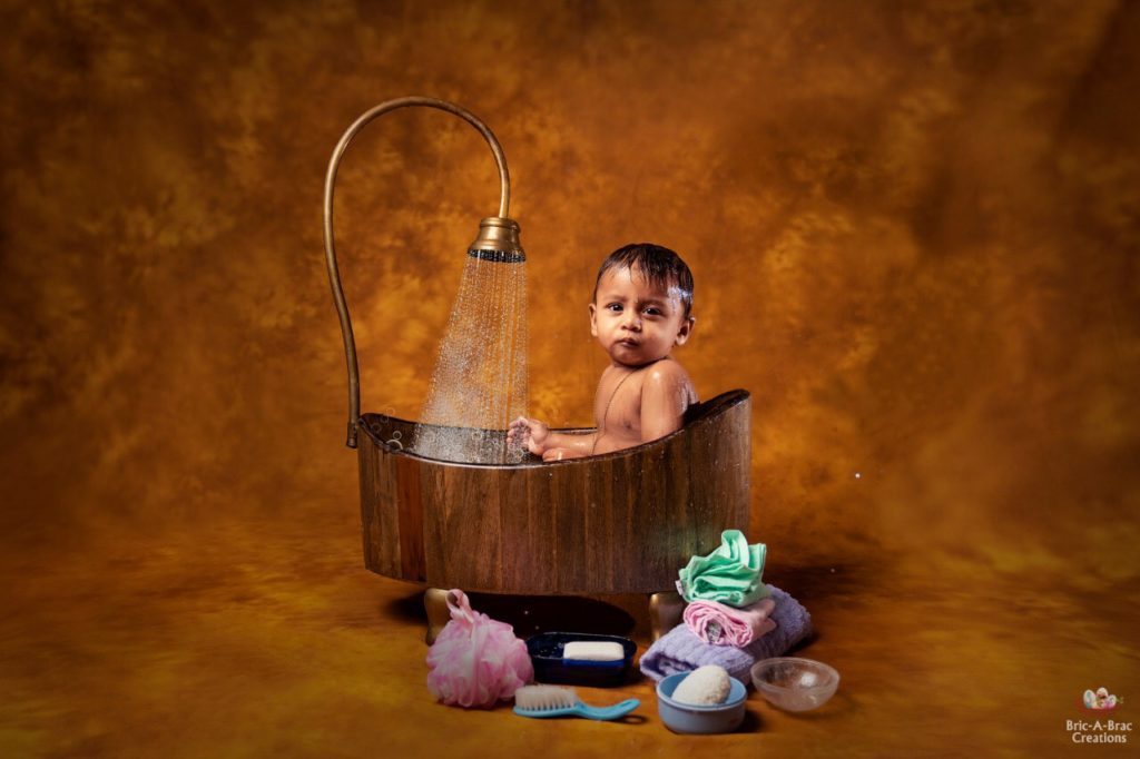 Rental - Wooden Shower Tub with Brass Piping