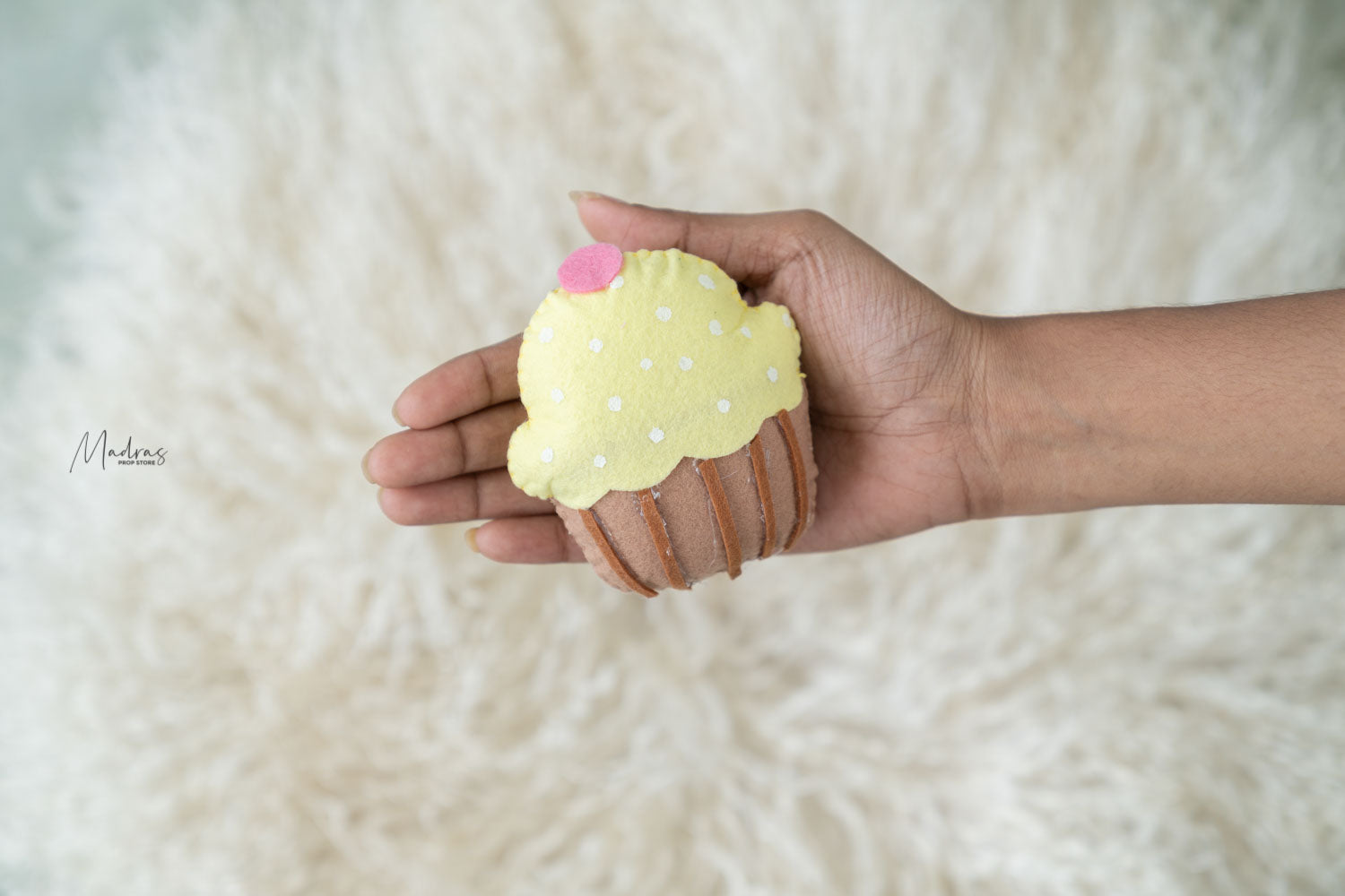Rental - Cupcake