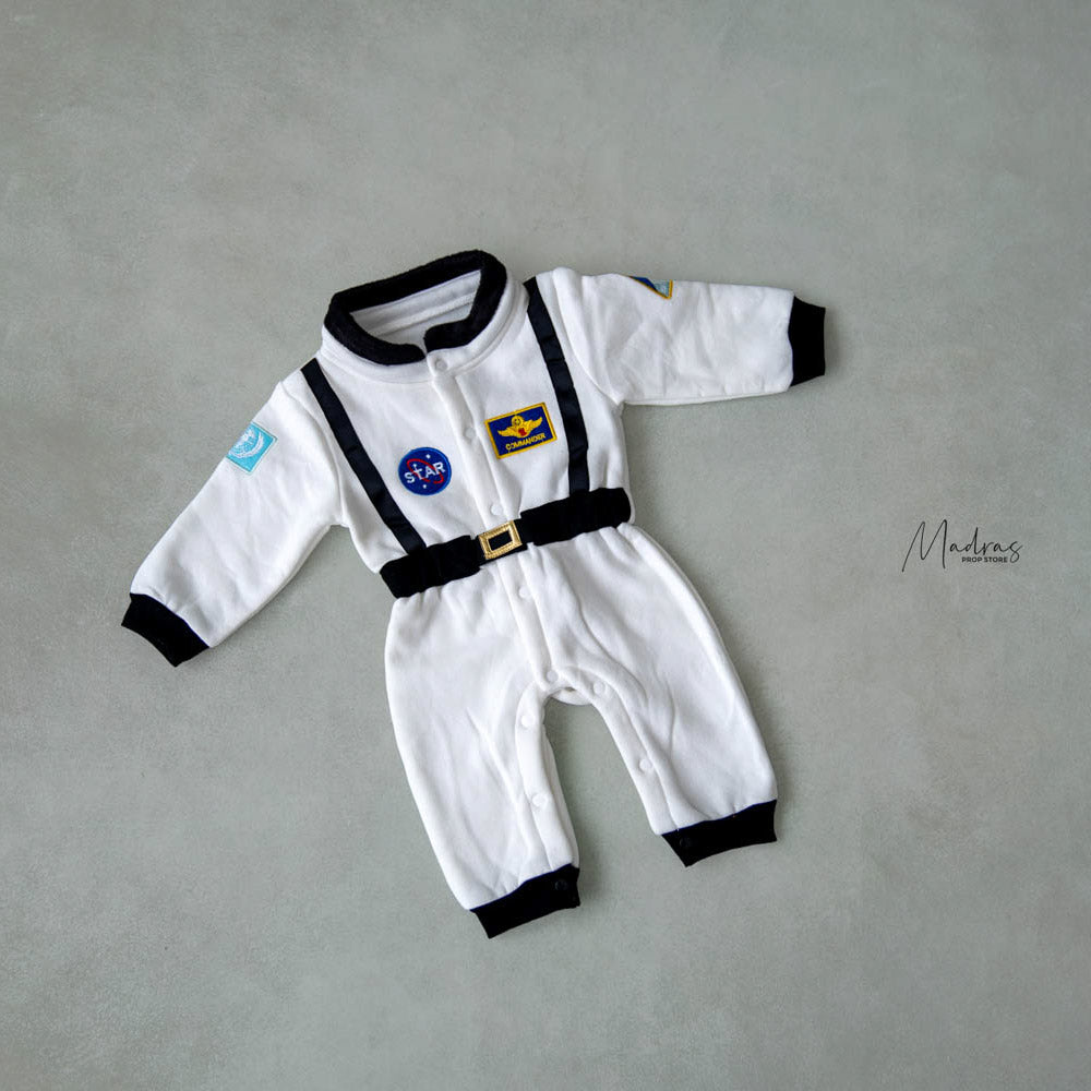 Isro outfit  ( 9 TO 12 Months)- Studio 2