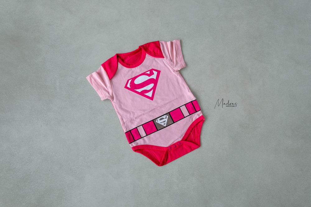 Rentals - SUPERMAN OUTFIT