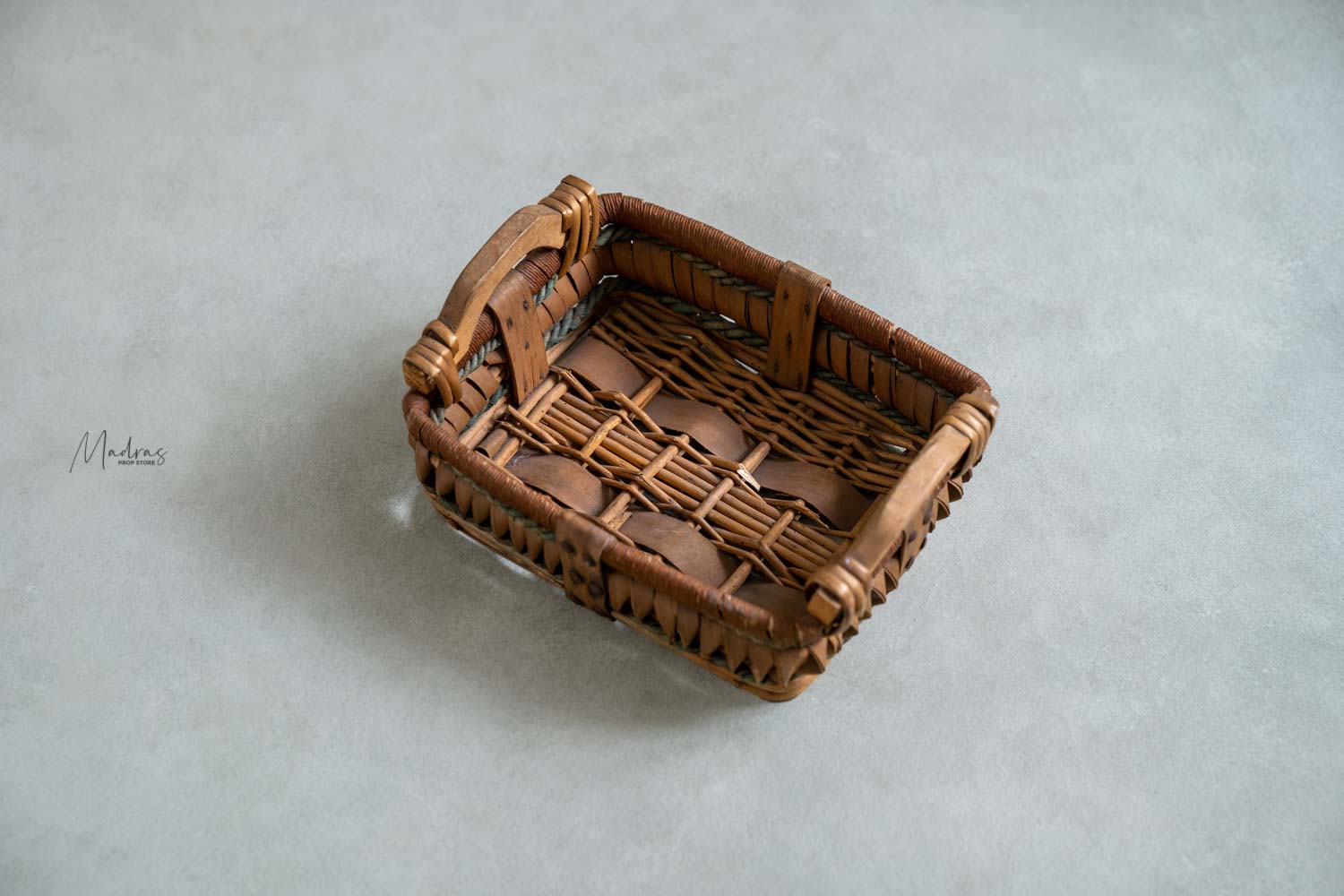 RENTAL- BAMBOO TRAYS