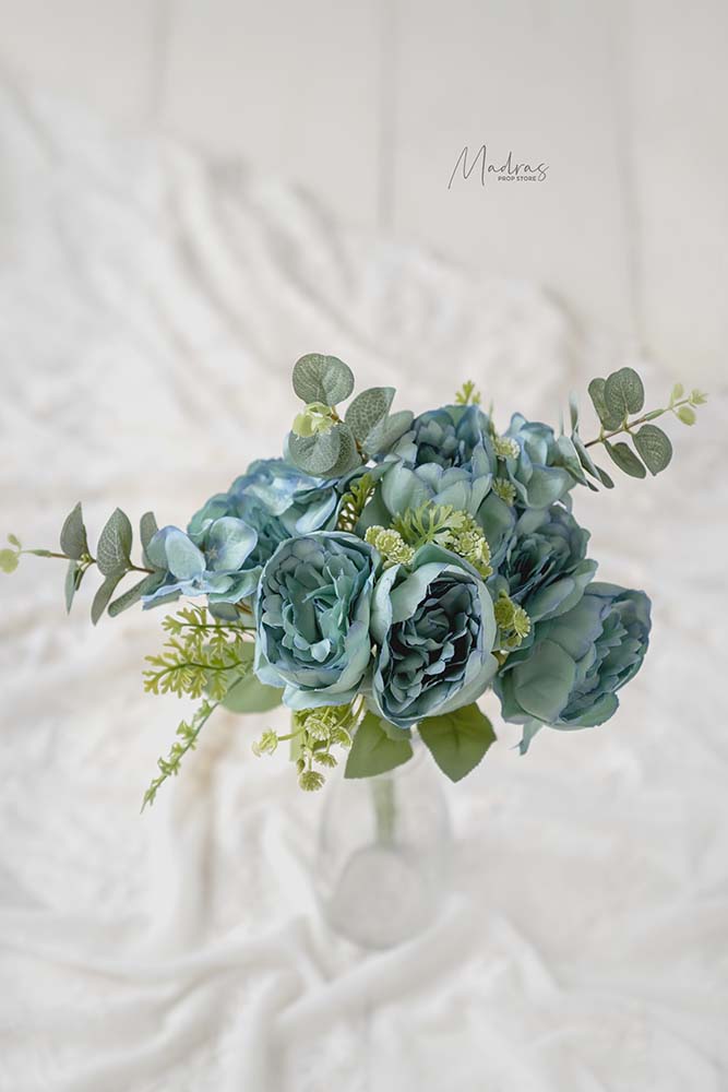 Rentals -Rose Bunch