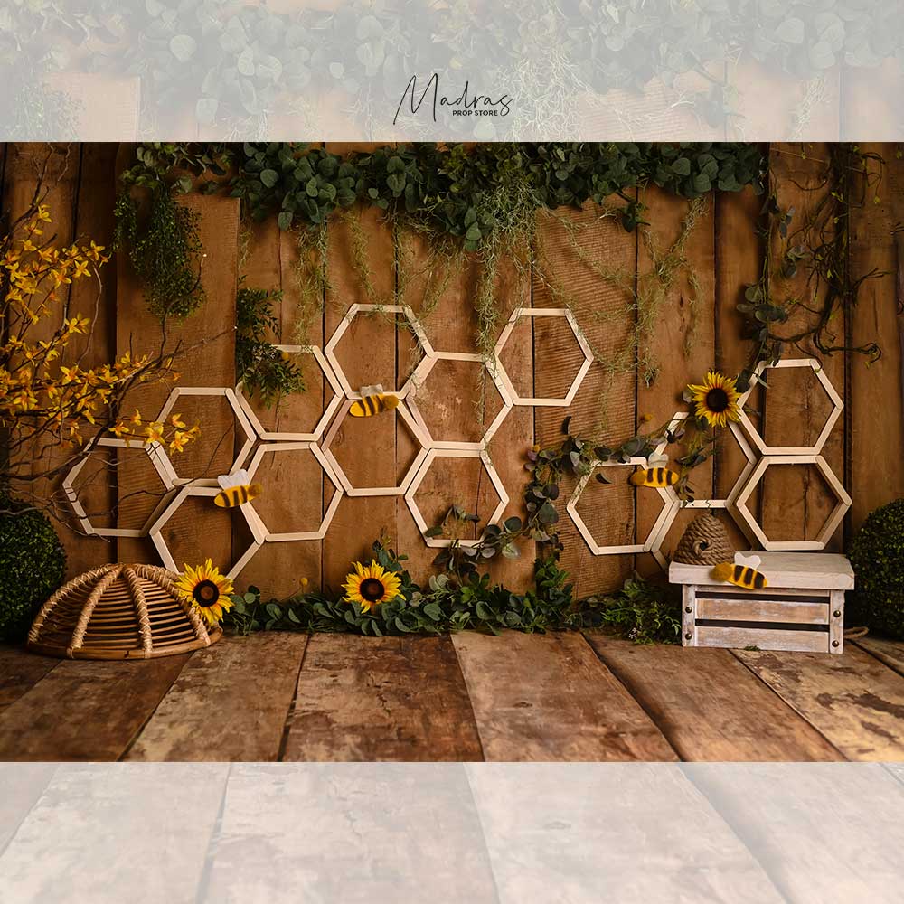 Honey comb panal -backdrop 5 by 6 feet | Madras Prop Store Rentals