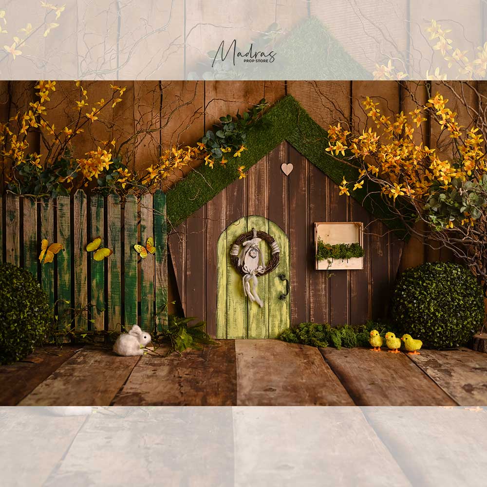 House in the woods -backdrop 5  by 6 feet