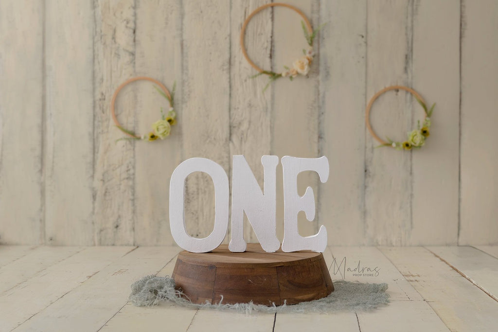 Rentals - Wooden Letter - ONE